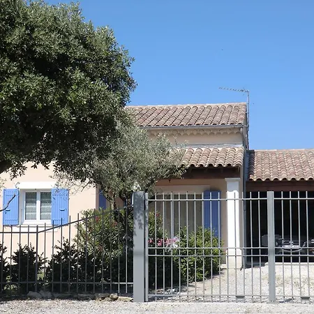 Ubassy Holiday home Grillon