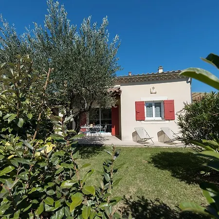 Holiday home Ubassy