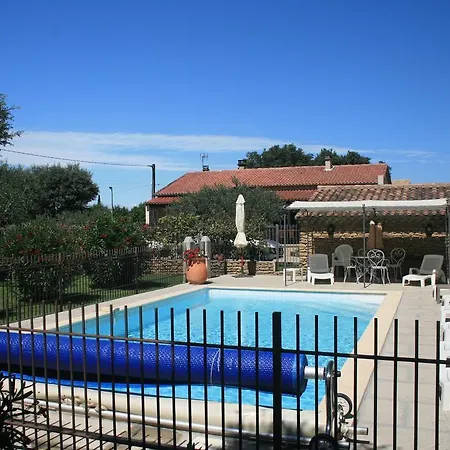Ubassy Holiday home Grillon